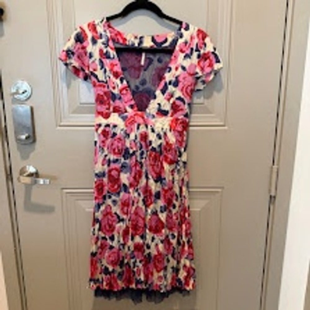 Free People Floral Dress Pink Size‎ 4
